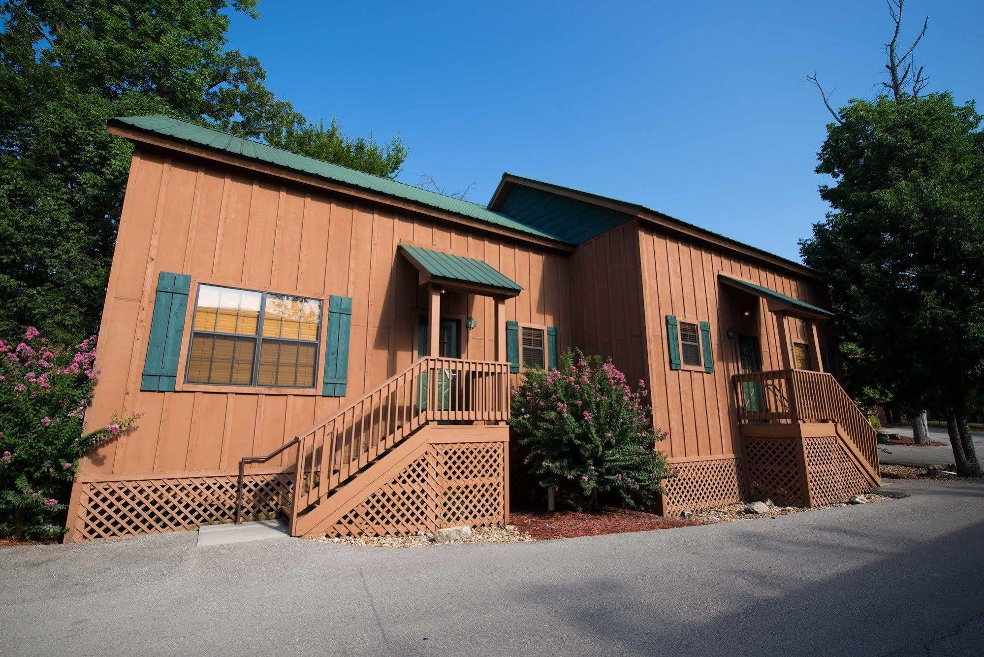 At Mountain, Trademark Collection By Wyndham Resort Branson